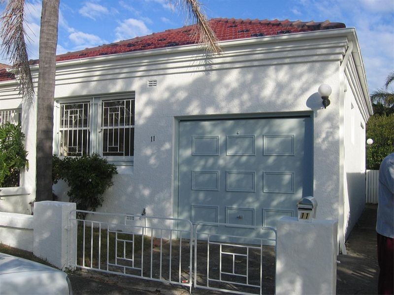 11 Hastings Parade, North Bondi NSW 2026