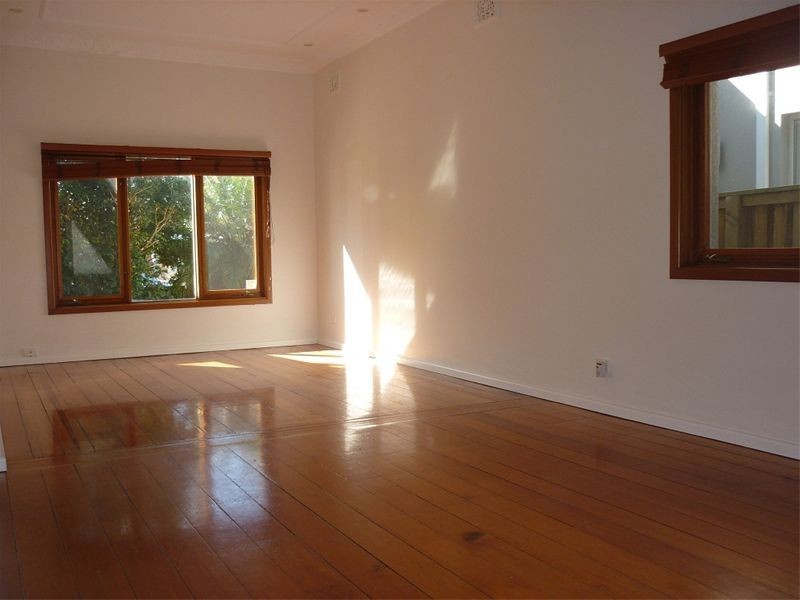 37 Gilgandra Road, North Bondi NSW 2026