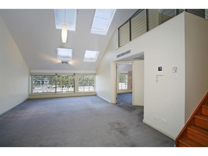 523/6 Cowper Wharf Road, Woolloomooloo NSW 2011