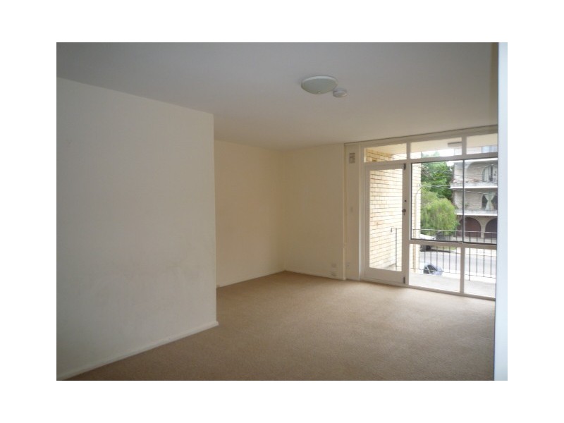 2/18 The Avenue, Rose Bay NSW 2029