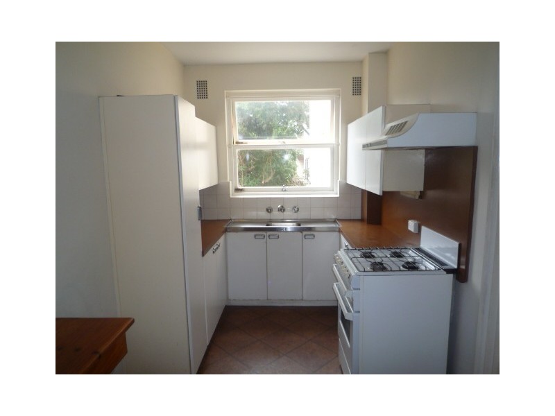 2/18 The Avenue, Rose Bay NSW 2029