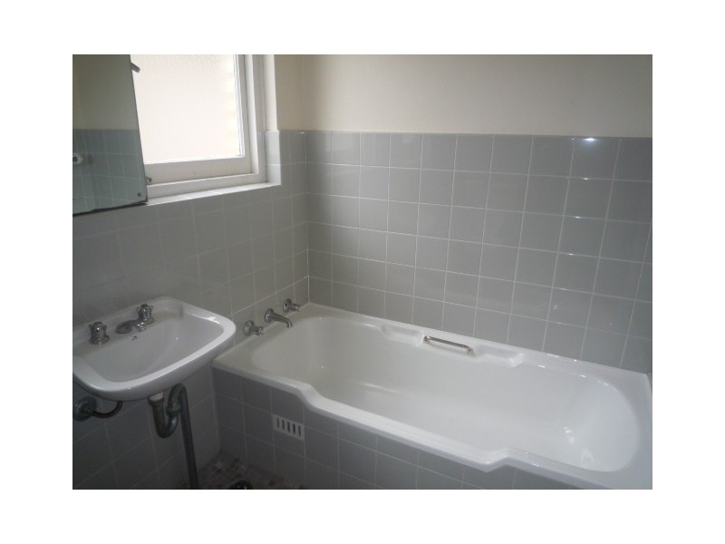 2/18 The Avenue, Rose Bay NSW 2029