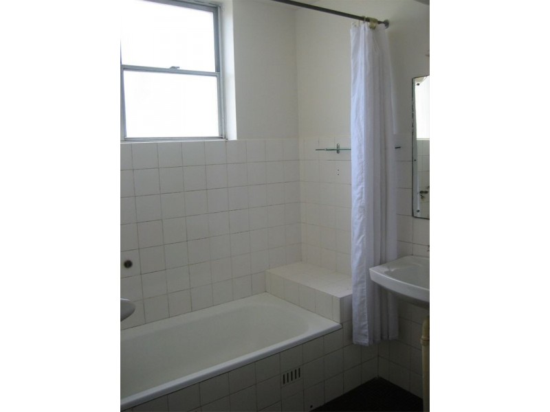 1A/105 Cook Road, Centennial Park NSW 2021