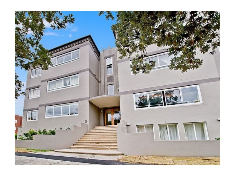 2/2 Ramsgate Avenue, Bondi Beach NSW 2026