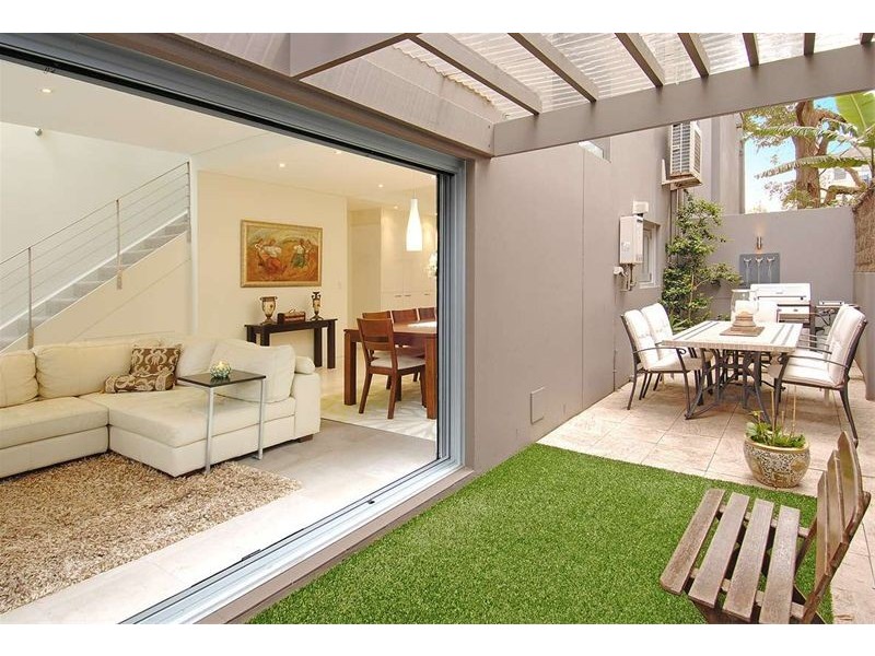 18 William Street, Rose Bay NSW 2029