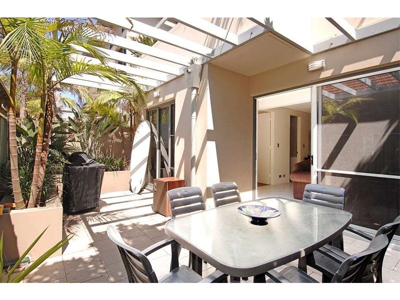 1/25 Rowland Avenue, Bondi NSW 2026