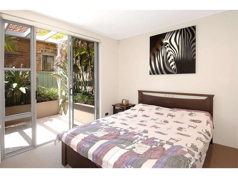 1/25 Rowland Avenue, Bondi NSW 2026