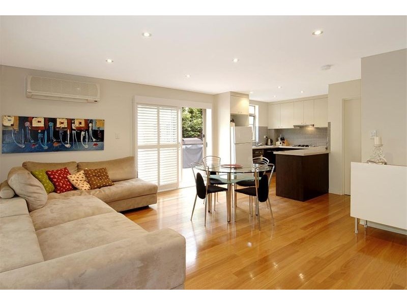 2/7-11 Consett Avenue, Bondi Beach NSW 2026