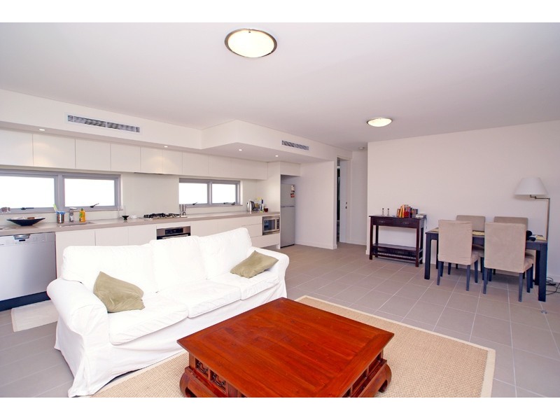 4/57-59 Beach Road, Bondi NSW 2026