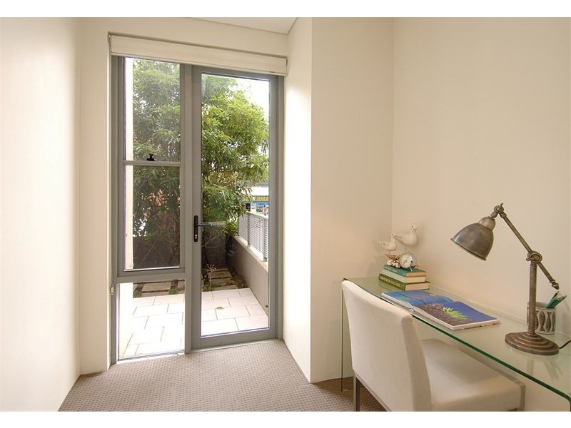 1/25 Rowland Avenue, Bondi NSW 2026