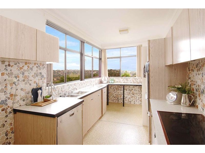 33 Gilbert Street, Dover Heights NSW 2030