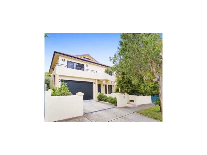 15 Chamberlain Avenue, Rose Bay NSW 2029