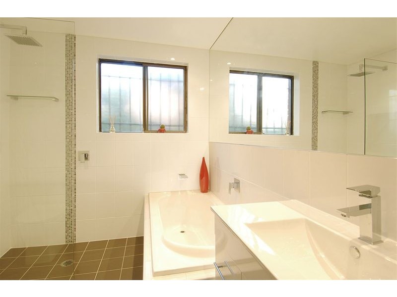 8/13 Ocean Street, Bondi NSW 2026