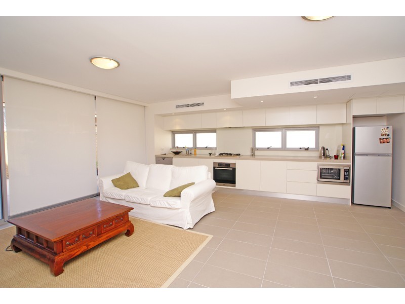 4/57-59 Beach Road, Bondi NSW 2026
