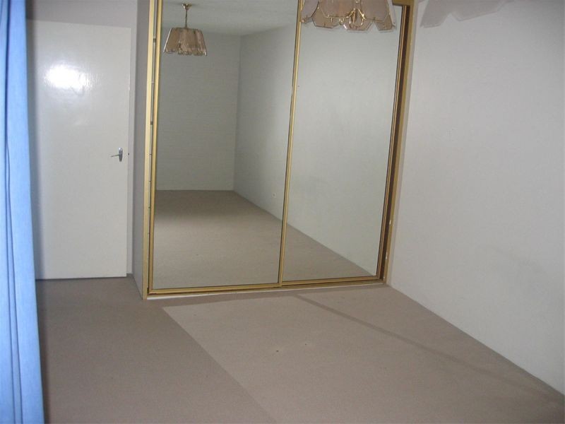 2/142 Old South Head Road, Bondi NSW 2026