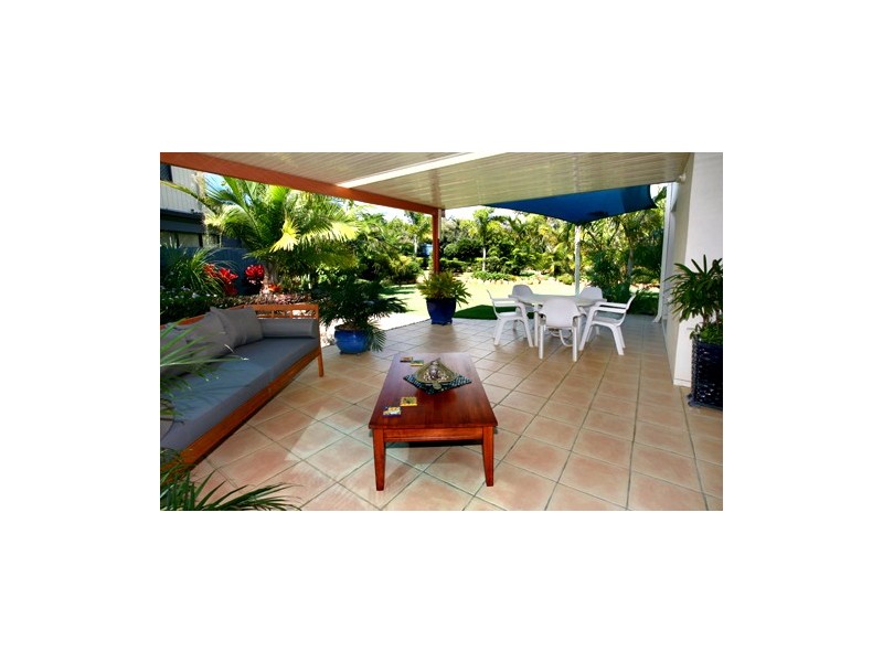 7 Truro Court, Redland Bay QLD 4165