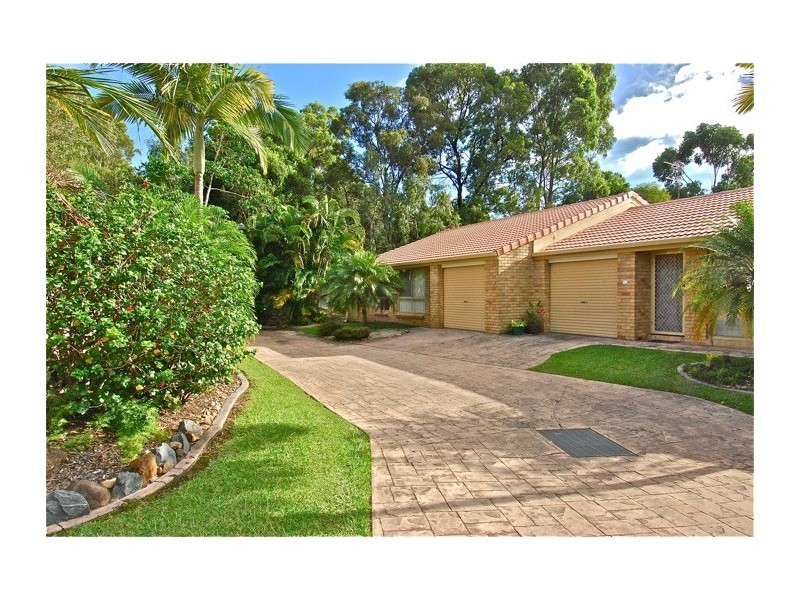 12 Eucalyptus Crt, Oxenford QLD 4210