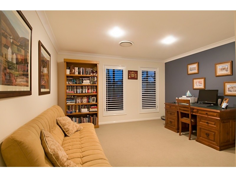 57 Regatta Ave, Oxenford QLD 4210