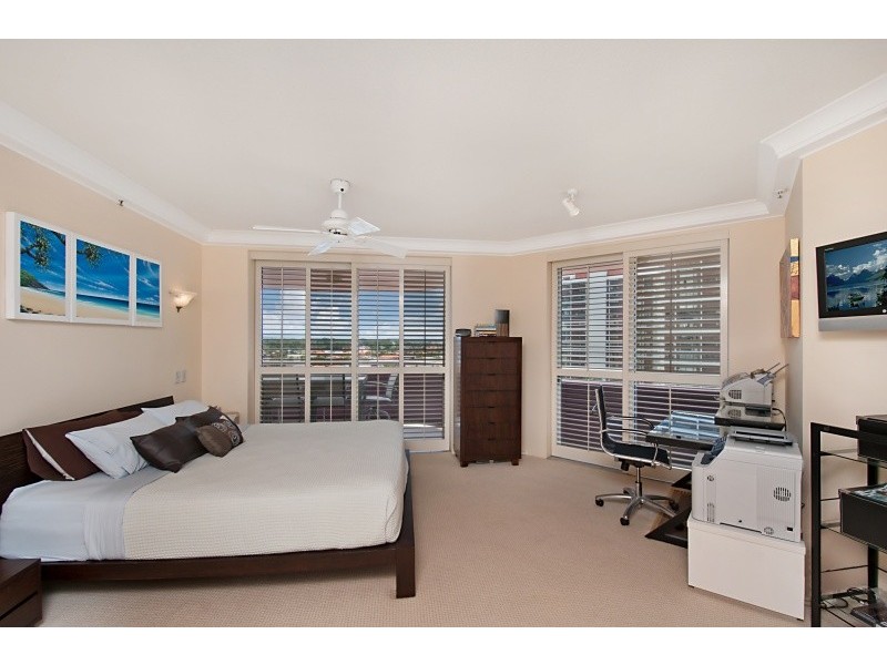 Level 6 32/12 Commodore Drive, Paradise Waters QLD 4217