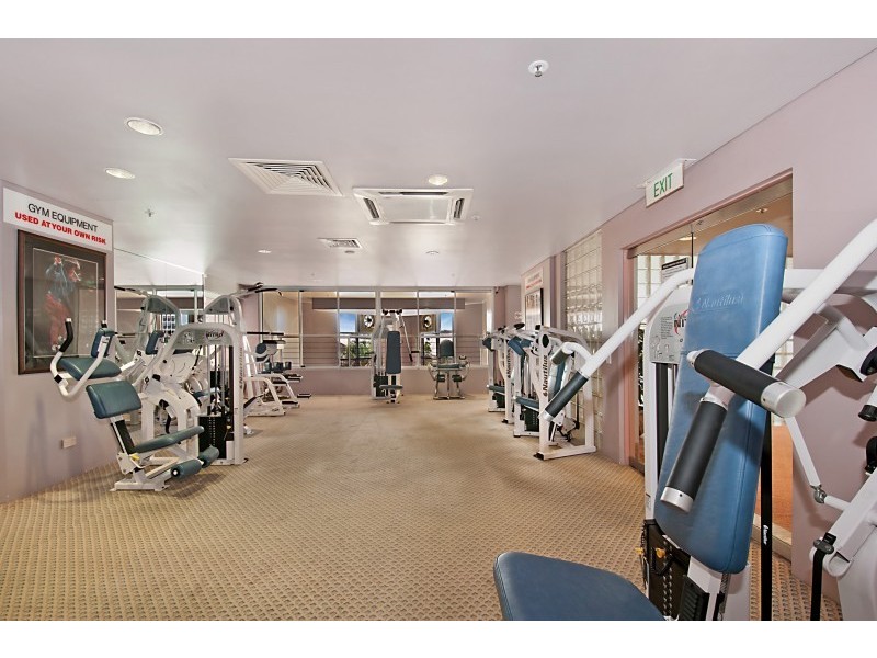 Level 6 32/12 Commodore Drive, Paradise Waters QLD 4217