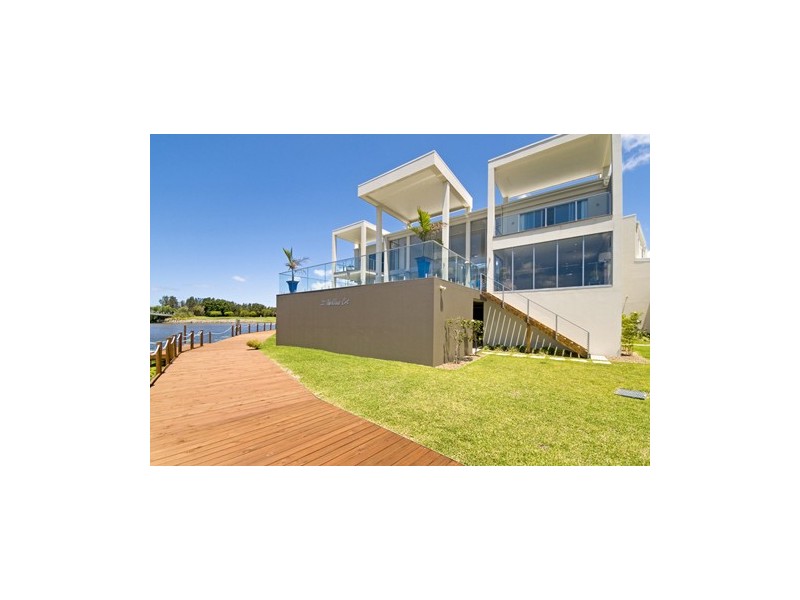 22 Nicklaus Crt, Merrimac QLD 4226