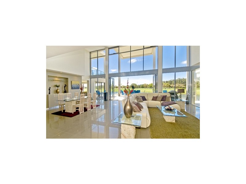 22 Nicklaus Crt, Merrimac QLD 4226