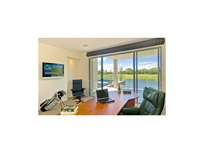 22 Nicklaus Crt, Merrimac QLD 4226