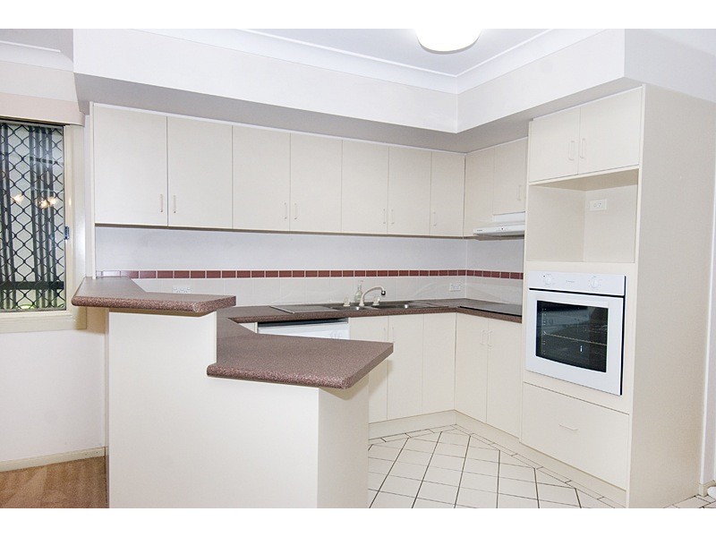 79/7 Santa Cruz Blvd, Clear Island Waters QLD 4226