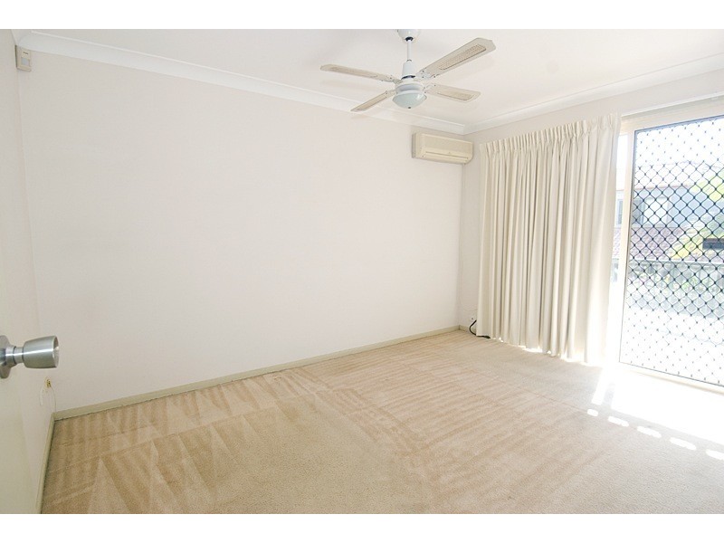 79/7 Santa Cruz Blvd, Clear Island Waters QLD 4226