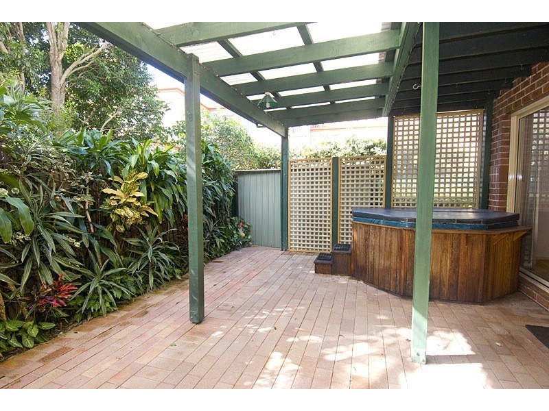 79/7 Santa Cruz Blvd, Clear Island Waters QLD 4226