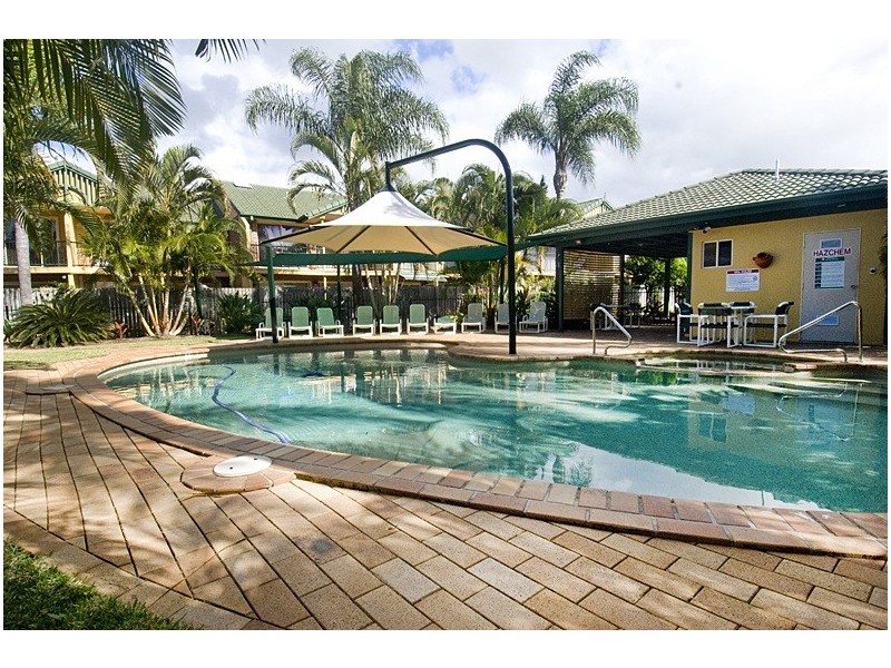 79/7 Santa Cruz Blvd, Clear Island Waters QLD 4226