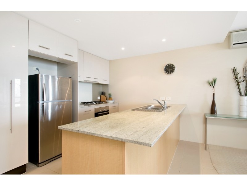 113/105 Scarborough Street, Southport QLD 4215