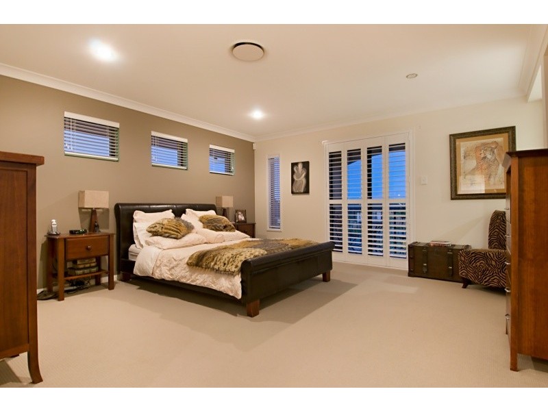 57 Regatta Ave, Oxenford QLD 4210