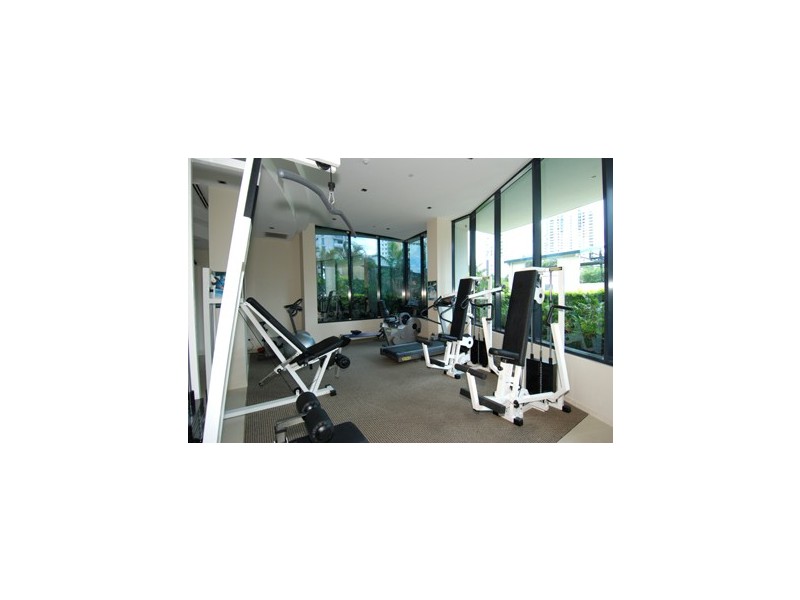 Level 3 11  Peak Avenue, Main Beach QLD 4217