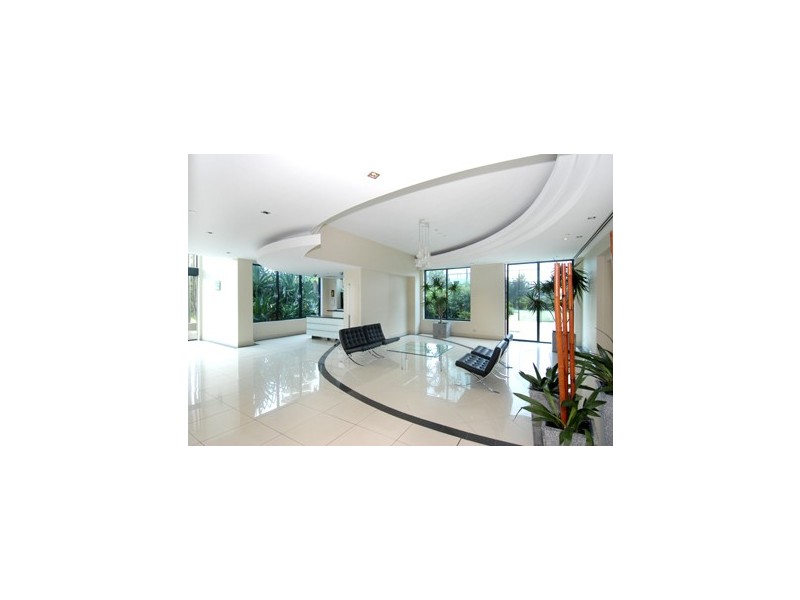 Level 3 11  Peak Avenue, Main Beach QLD 4217