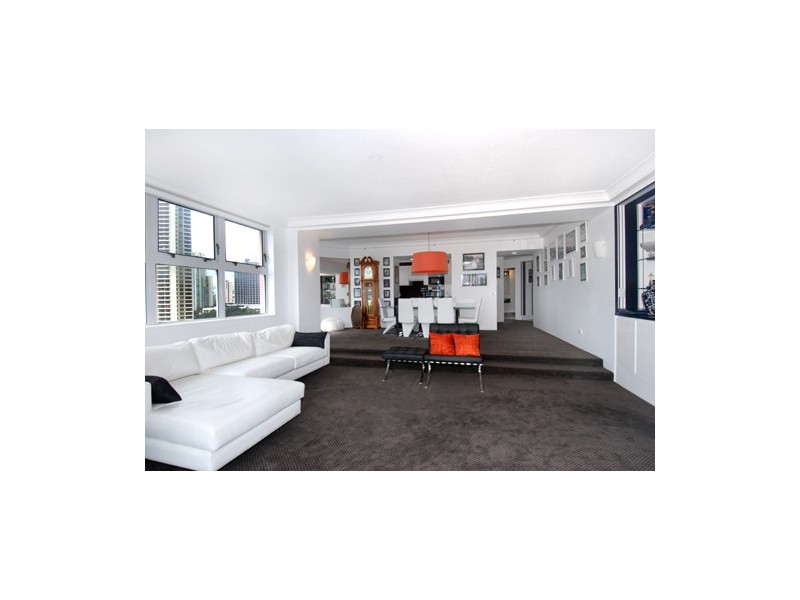 Level 9 53/12  Commodore Drive, Paradise Waters QLD 4217