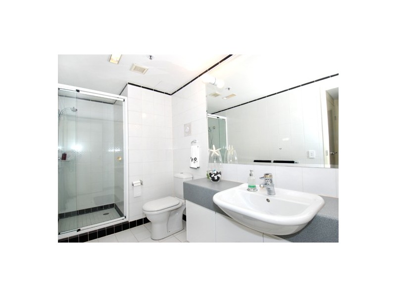 Level 3 15/12  Commodore Drive, Paradise Waters QLD 4217