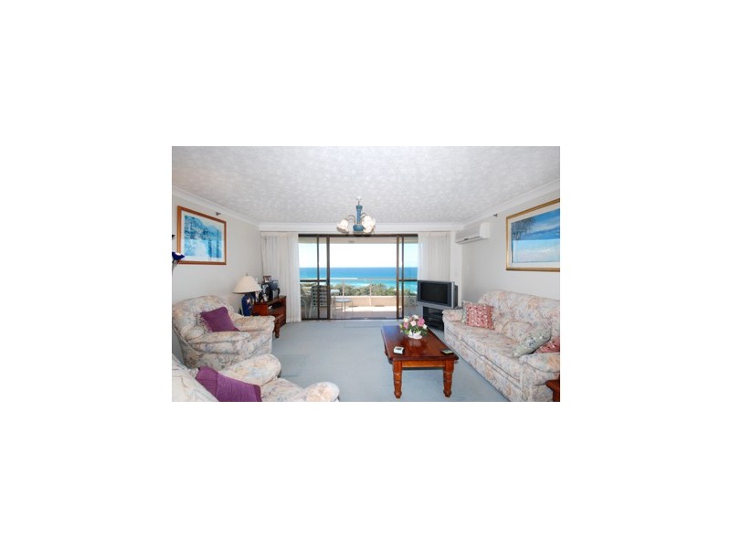 Level 11 3  Cunningham Avenue, Main Beach QLD 4217