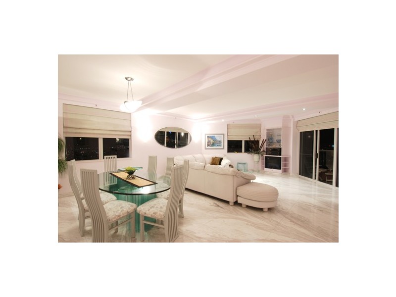 Level 32 174/12  Commodore Drive, Paradise Waters QLD 4217