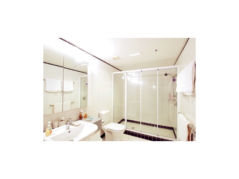 Level 32 174/12  Commodore Drive, Paradise Waters QLD 4217