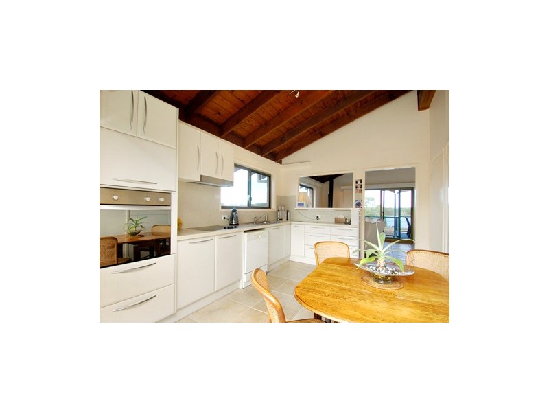 12 Lancelin Drive, Mermaid Waters QLD 4218