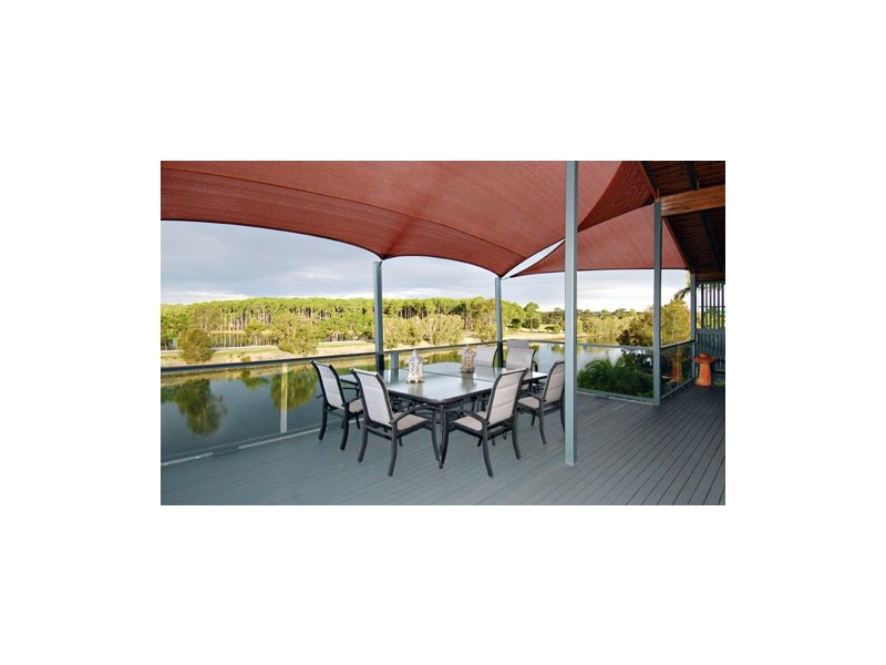 12 Lancelin Drive, Mermaid Waters QLD 4218