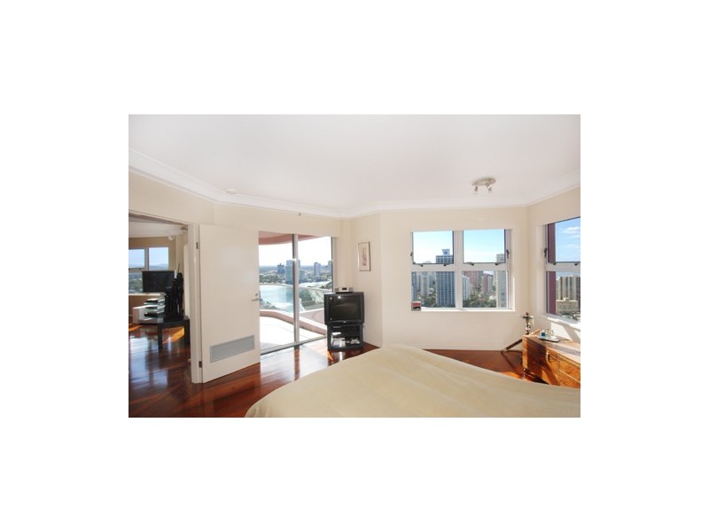 Level 30 12  Commodore Drive, Paradise Waters QLD 4217