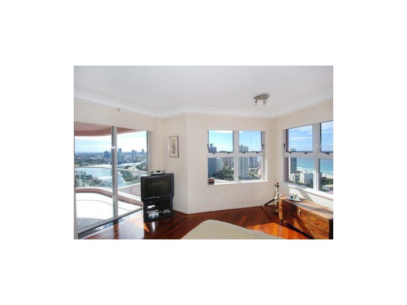 Level 30 12  Commodore Drive, Paradise Waters QLD 4217