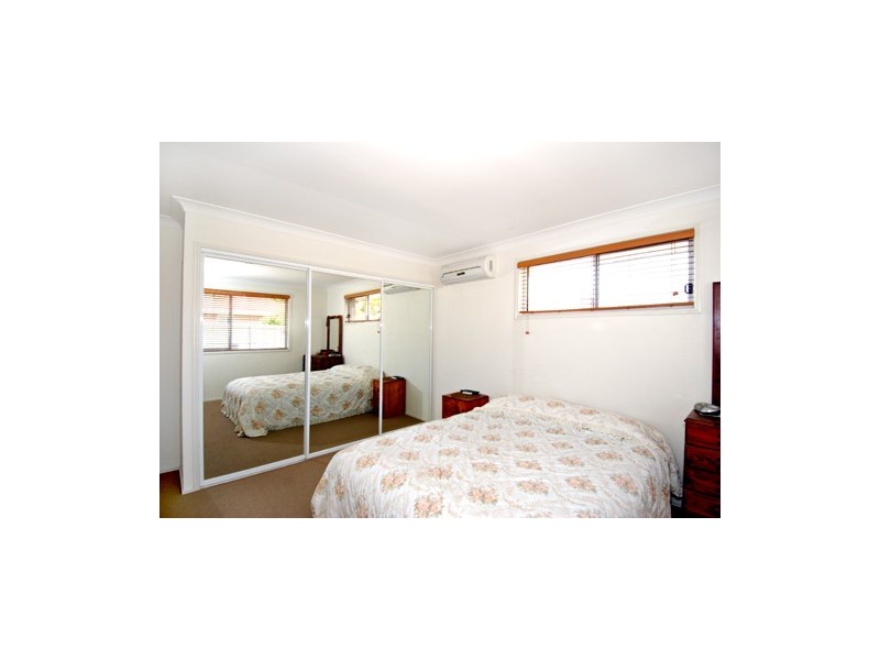 8  Fairweather Drive, Parkwood QLD 4214