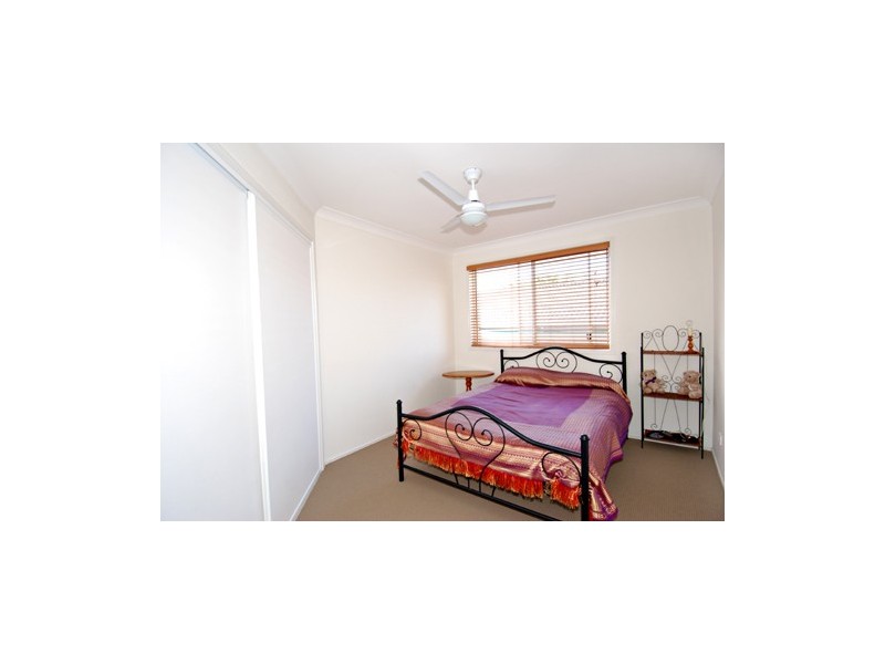 8  Fairweather Drive, Parkwood QLD 4214