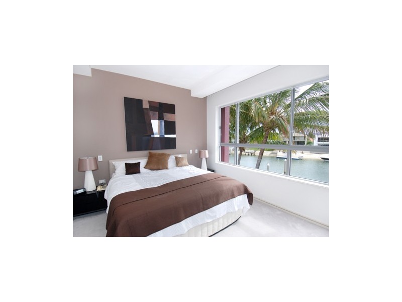 6/12 Commodore Drive, Paradise Waters QLD 4217