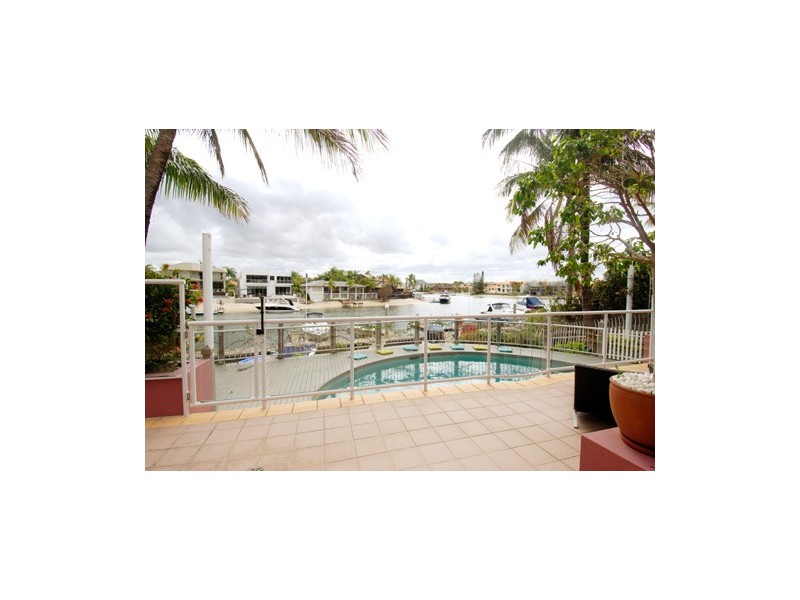 6/12 Commodore Drive, Paradise Waters QLD 4217