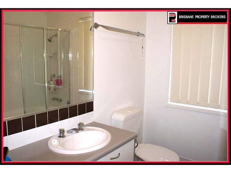 34-42 University Drive, Meadowbrook QLD 4131