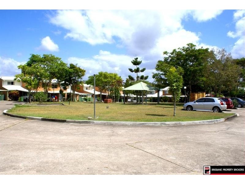 18 Defiance Road, Logan Central QLD 4114